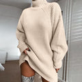 Robe pull col roulé - détail col roulé