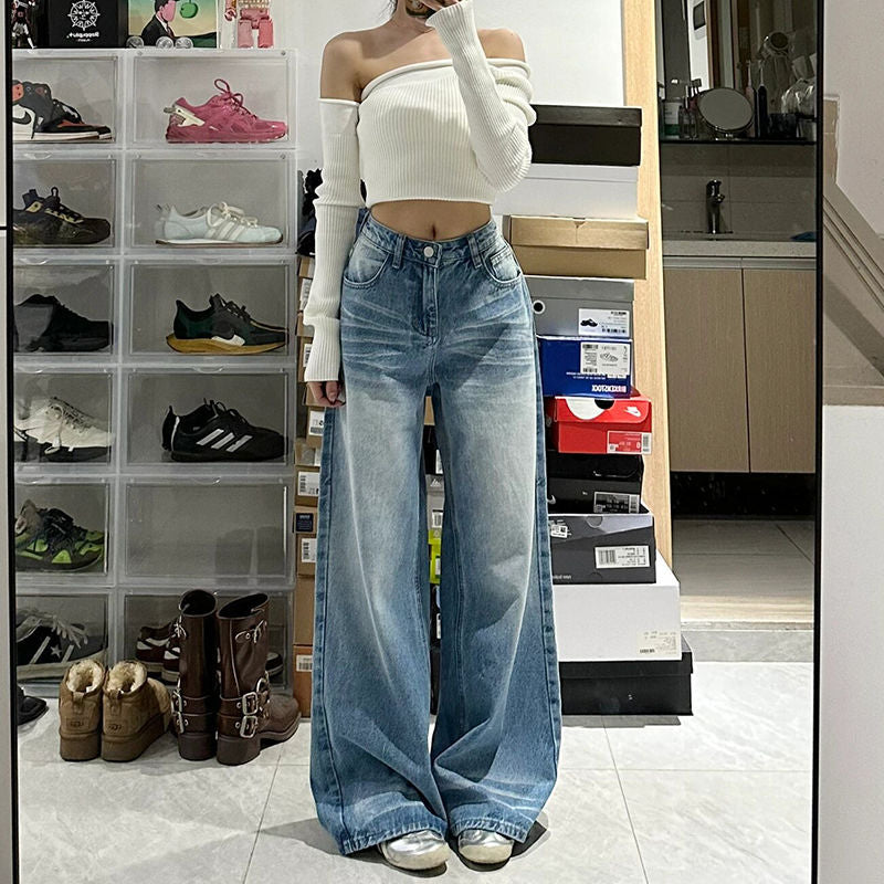 Jean large taille haute délavé, détail taille haute et poches