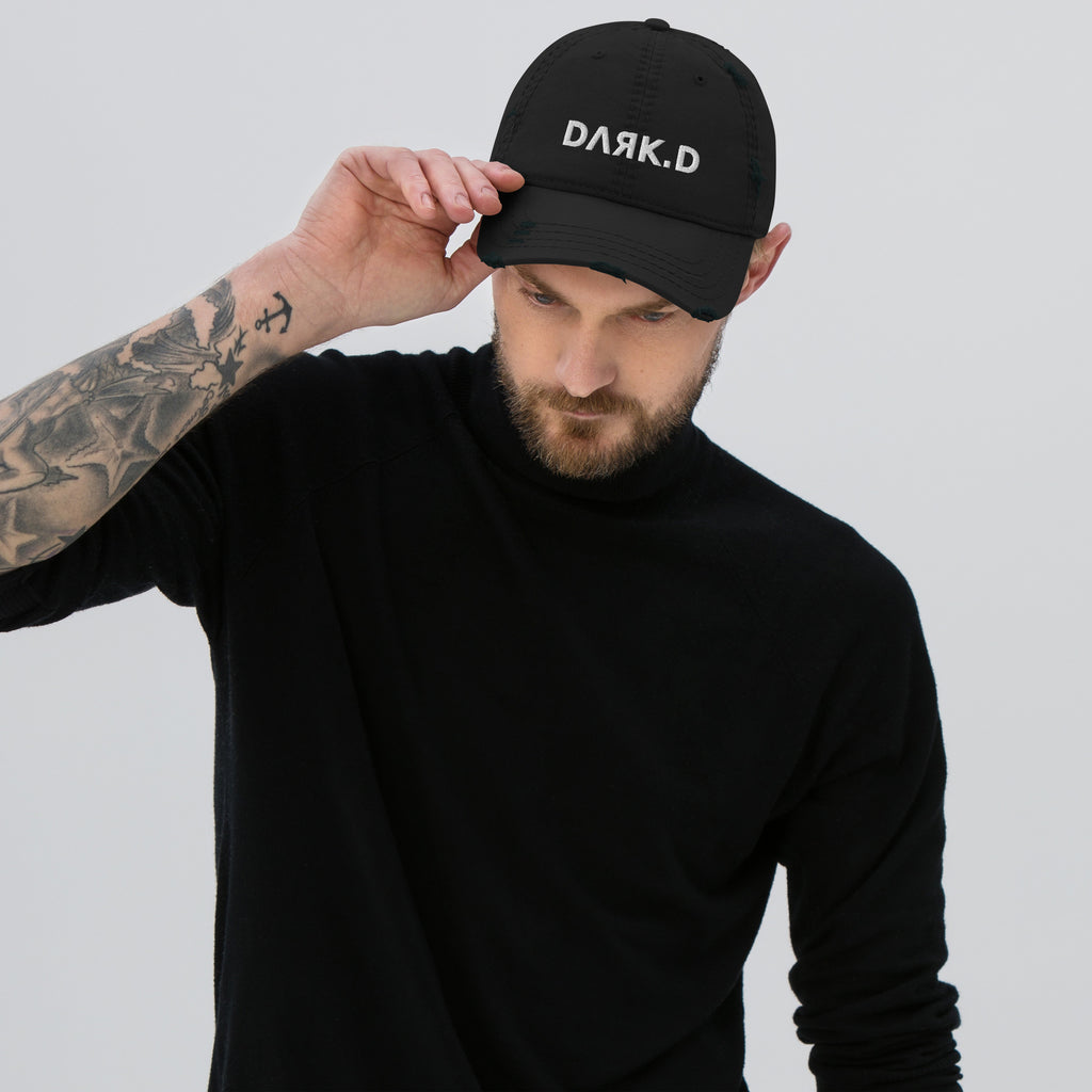 Casquette Délavée Dark. D, accessoire officiel merch électro DΛЯK.D STORE