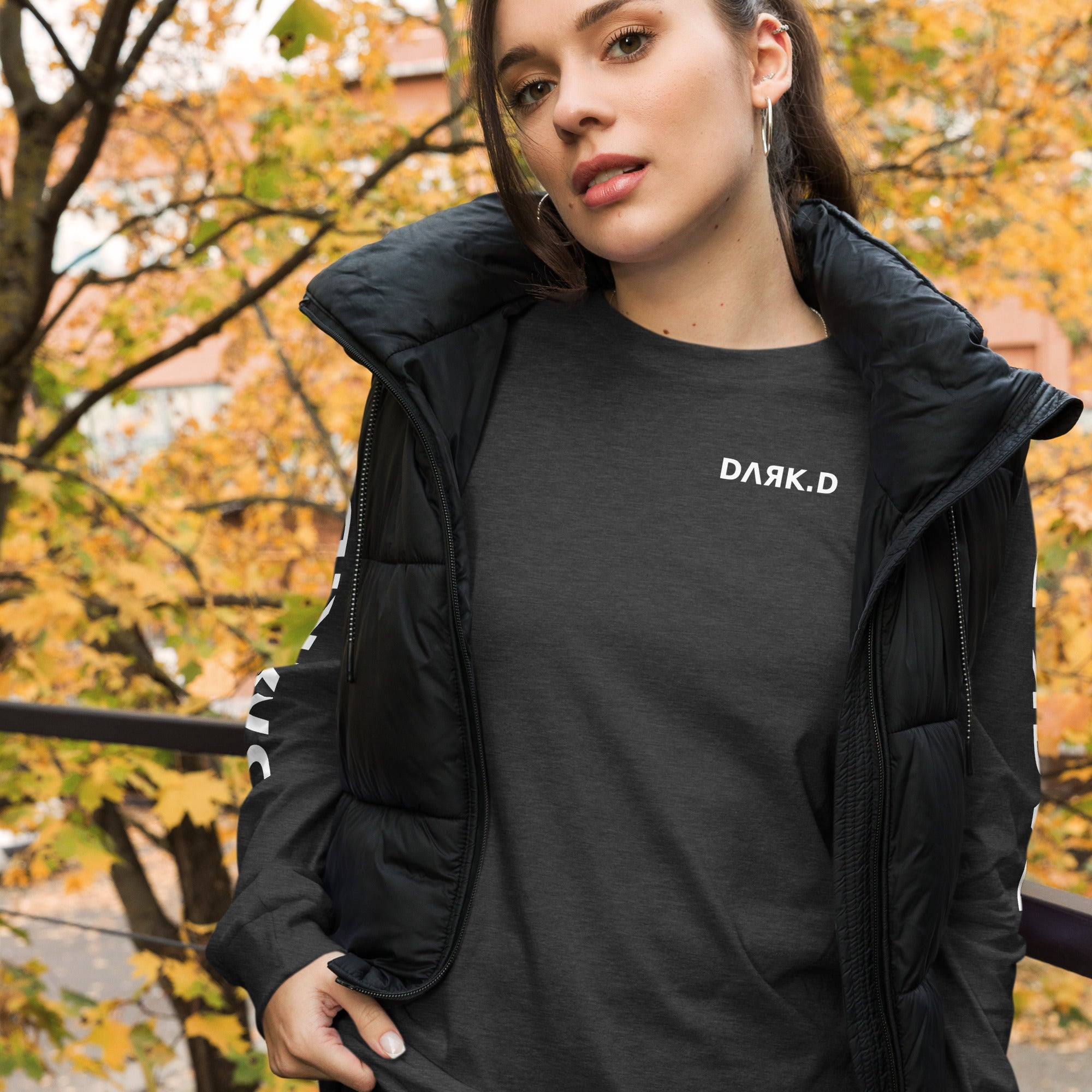 T-shirt manches longues unisexe DARK.D STORE, coloris Dark Grey Heather, vue de face