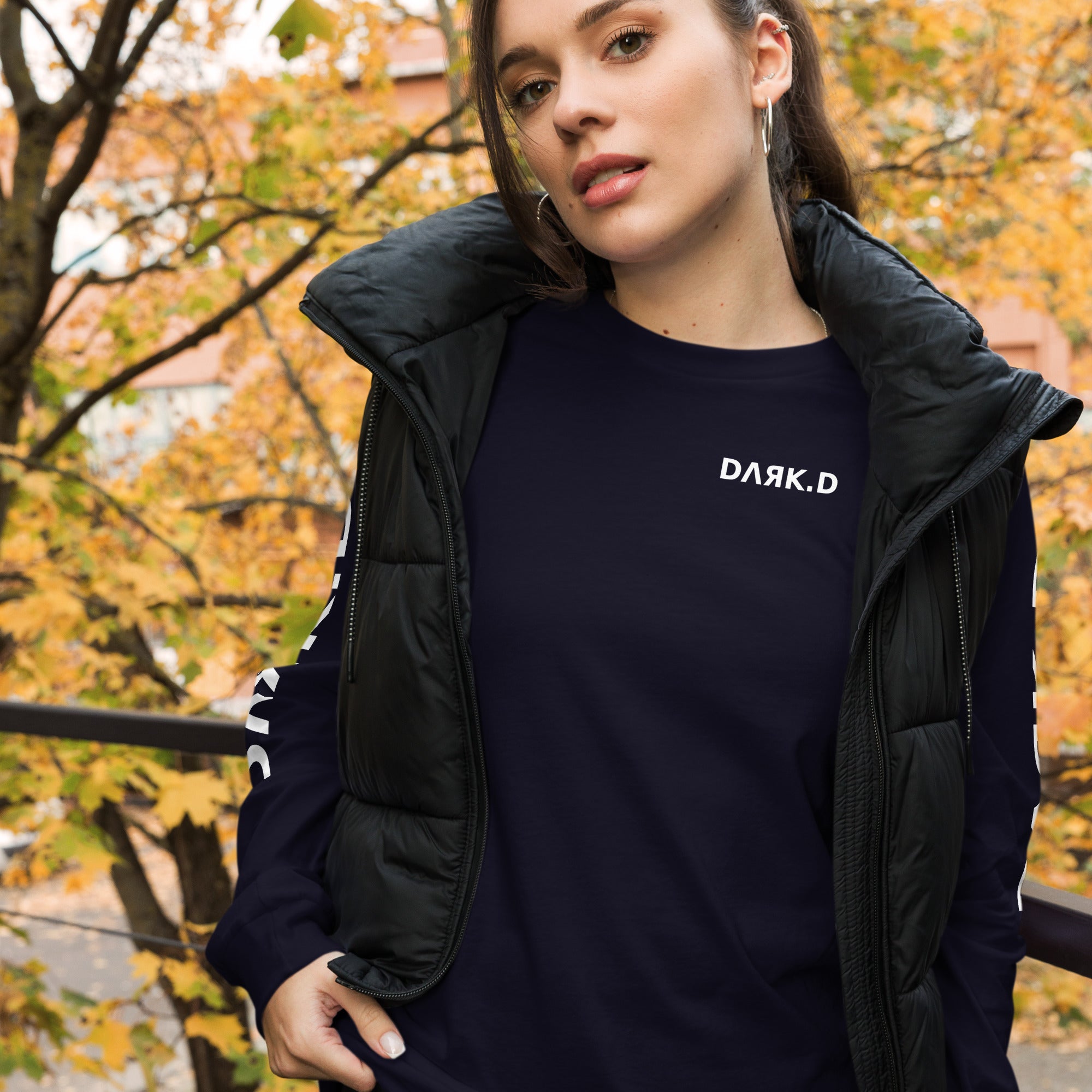 T-shirt manches longues unisexe DARK.D STORE, coloris Navy, vue de face